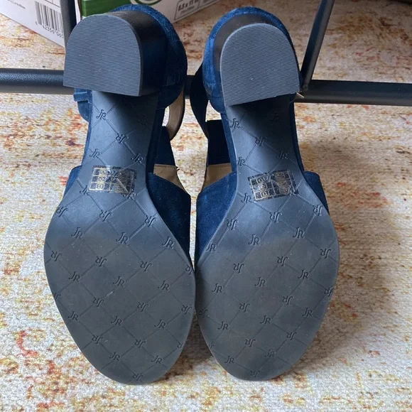 JACK ROGERS - Picture 4 of 4